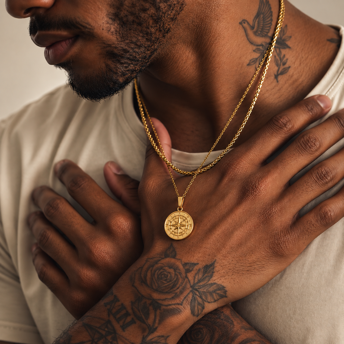 Compass Necklace Gold