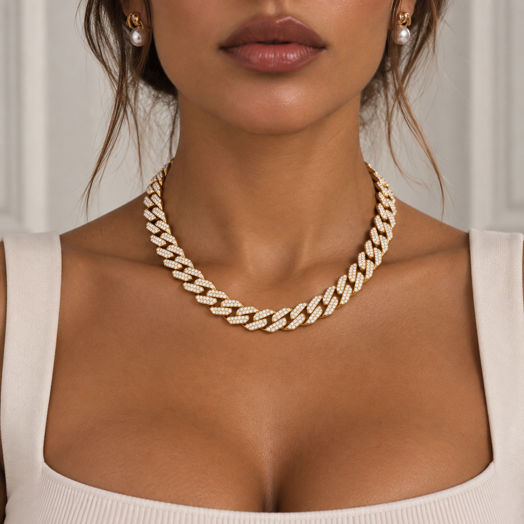 Mya Prong iced Cuban Necklace Gold 18" 14mm