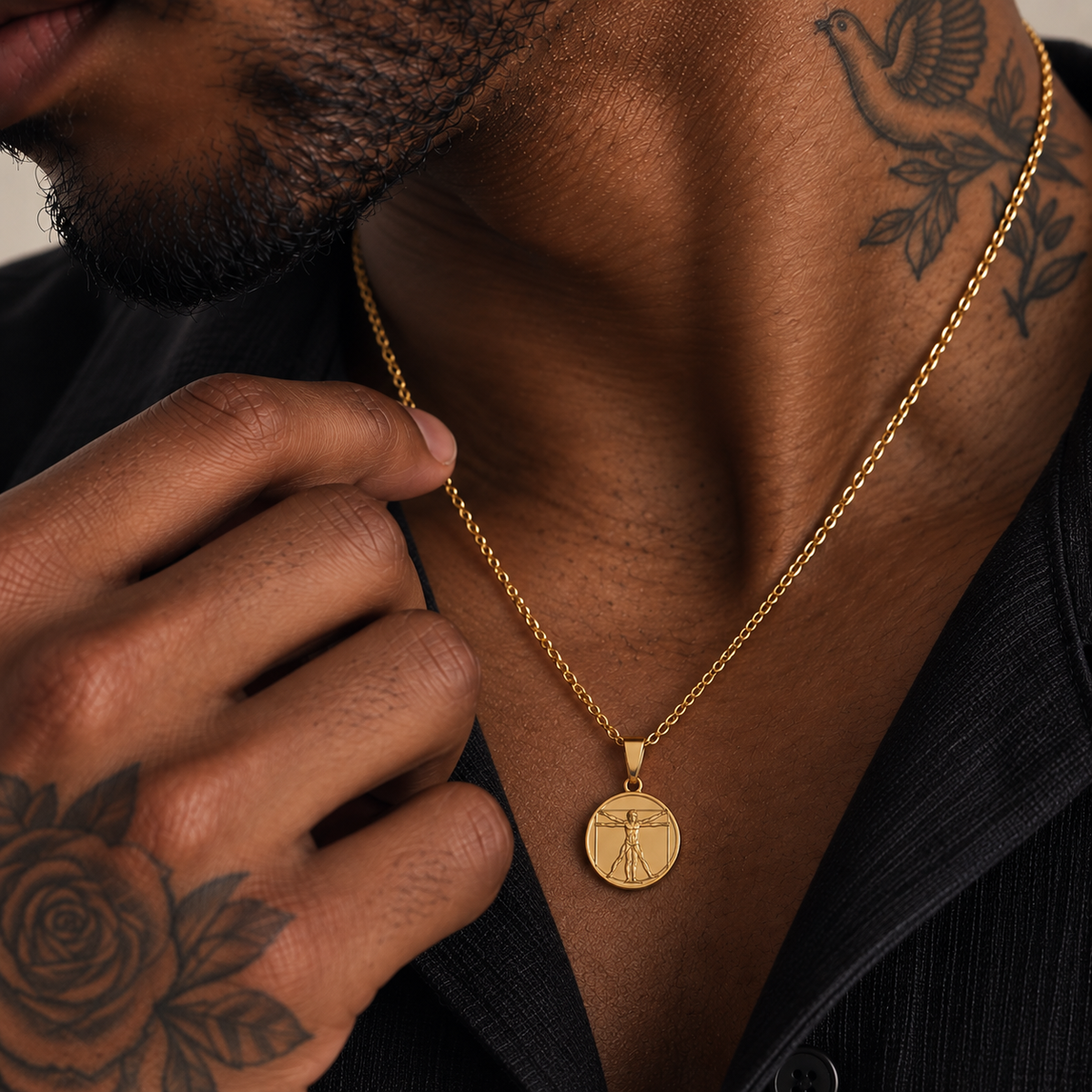 Vitruvian Necklace Gold