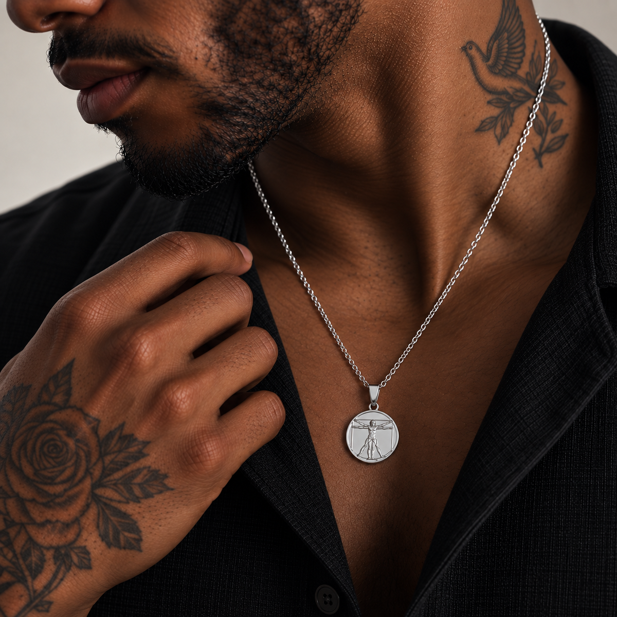 Vitruvian Necklace Silver