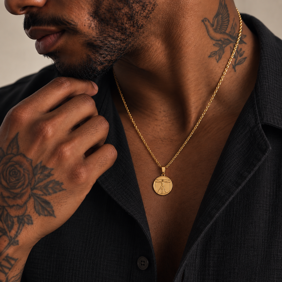 Vitruvian Necklace Gold